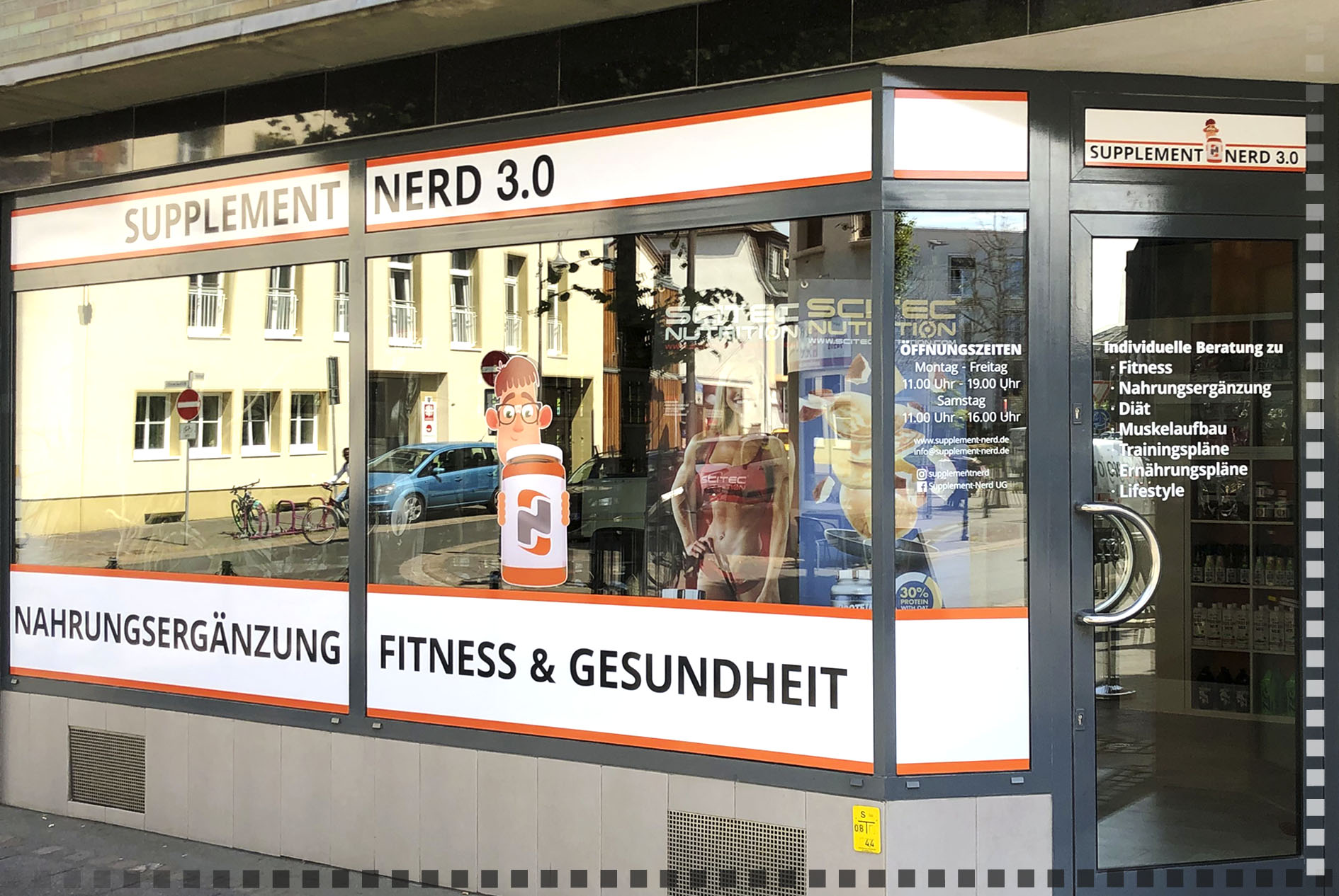 Außenwerbung Design für Supplement Nerd 3.0 Ladenlokal Euskirchen - Bild